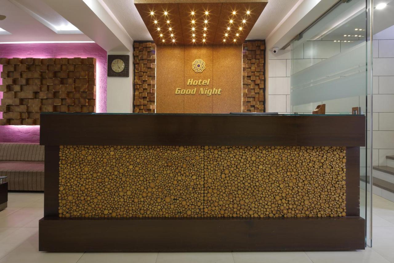 Hotel Good Night Ahmedabad Exterior foto